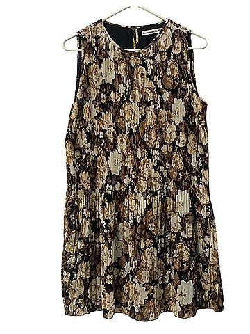 Abercrombie & Fitch Cocktail Dress (view 1)