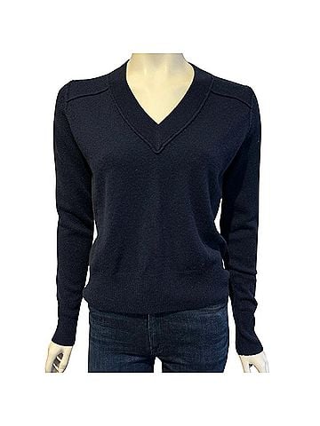 Autumn Cashmere Cropped V-Neck Pullover With Reversed Seam in Navy (view 2)