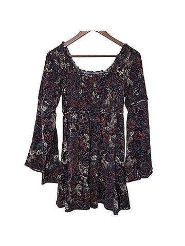 Shyanne Casual Dress (view 1)