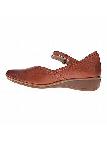 Revere Women's Narita Mary-Jane Flats in Cognac (view 2)