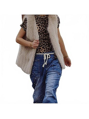 Q2 Fine Faux Fur Vest in Beige (view 2)