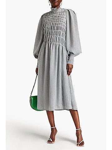 Victoria Beckham Shirred Gingham Seersucker Midi Dress in Grey (view 2)