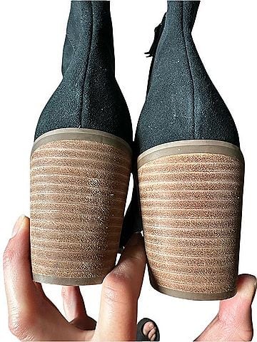 TOMS Juliet Ankle Boots (view 2)