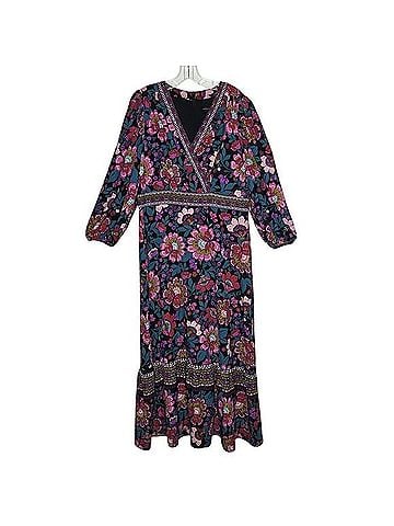 Donna Morgan Casual Dress (view 1)