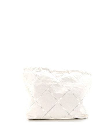 Chanel 22 Chain Hobo Quilted Calfskin Small (view 2)