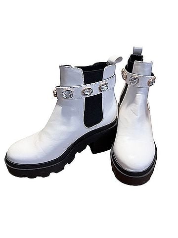 SODA Boots (view 2)
