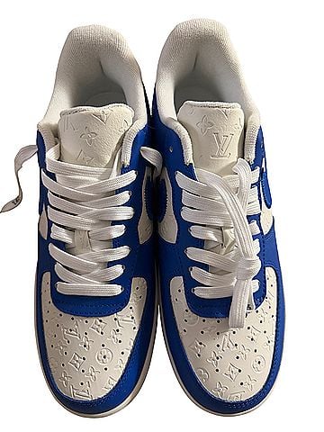 Nike Sneakers (view 1)