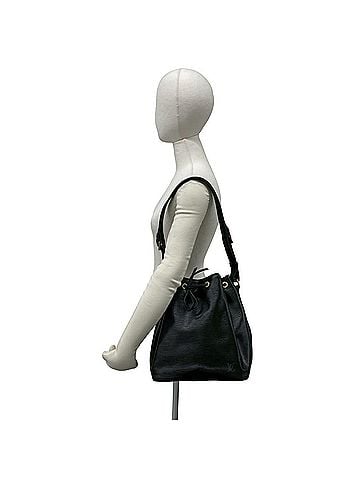 Louis Vuitton LOUIS VUITTON Vintage Noe Epi Leather Drawstring Semi-One Shoulder Bag, Black 85935 (view 2)