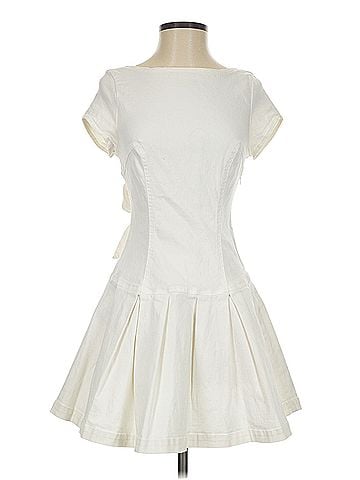 Urban Outfitters Casual Dress (view 1)