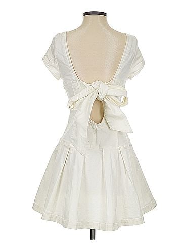 Urban Outfitters Casual Dress (view 2)