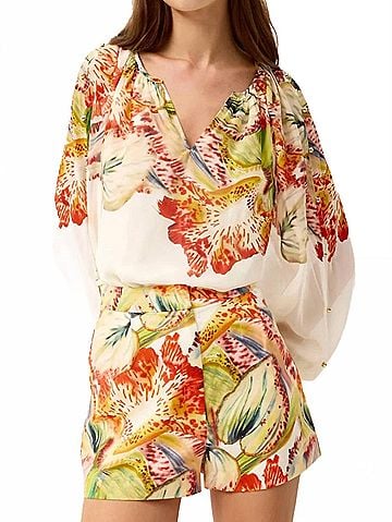 Marie Oliver Blanche Botanical Print Short in Lyric (view 2)