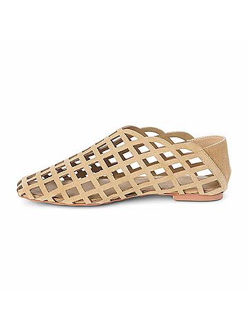 Matisse Women's Cooper Leather Flats in Beige (view 2)
