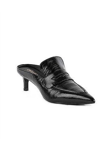 Seychelles Women's Stunner Mules in Black (view 2)