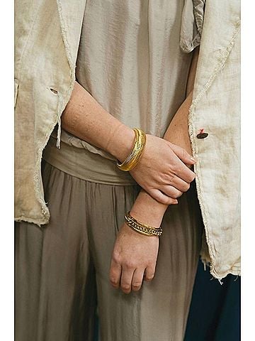 Boem Mykonos Bangle Bracelet in Gold (view 2)