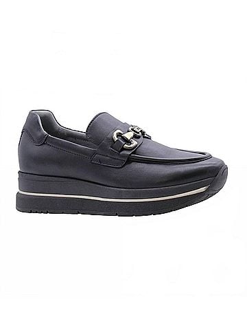 Nero Giardini Women's Guanto Loafer in Black (view 1)
