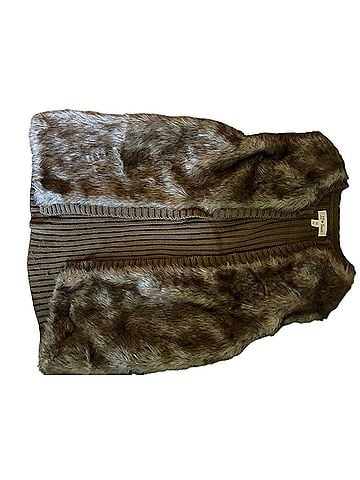 JJ Basics Faux Fur Vest (view 1)