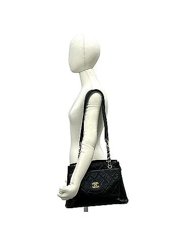 Chanel CHANEL Vintage Matelassé Coco Mark Caviar Skin Semi Shoulder Bag Tote Black 32130 (view 2)