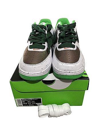 Nike Sneakers (view 1)