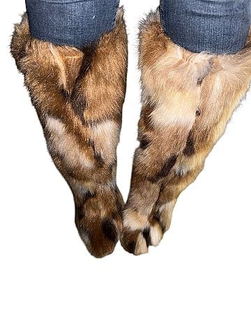 Azalea Wang Mittens (view 1)