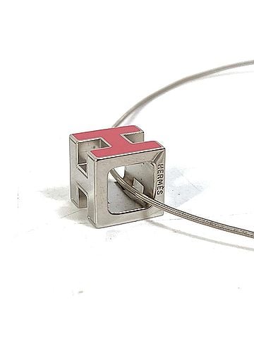 Hermès HERMES H Cube Bague d'Ache Pendant Necklace in Silver for Women (view 2)