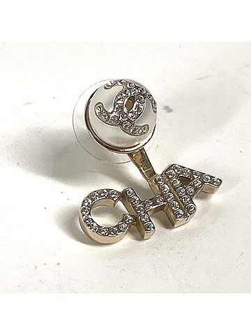 Chanel CHANEL A21A CC Coco Mark Faux Pearl Rhinestone Earrings Metal Men's Women's White MO-241222-8 (view 1)