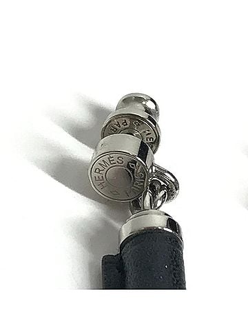 Hermès HERMES Charnière PM Accessories Earrings in Swift Metal, Black for Men and Women (view 2)