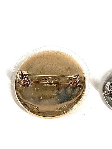 Louis Vuitton LOUIS VUITTON x Supreme Collaboration Monogram Box Logo Brooch Set (2 pieces) - Canvas Brown Red (view 2)