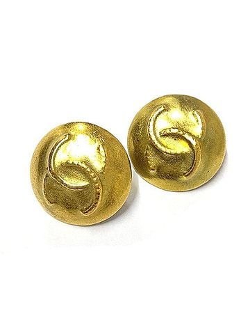 Chanel Chanel Coco Mark Round Circle Earrings 95C GPg Gold (view 1)