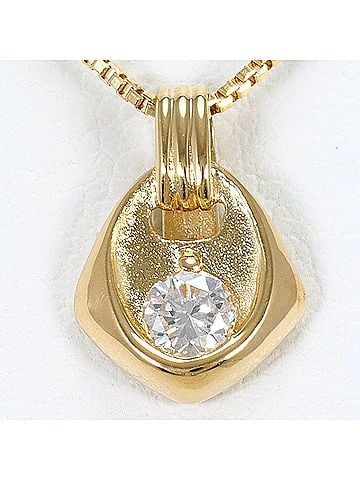 Unbranded 18K (18-karat) Yellow Gold Necklace with 0.12ct Diamond, Total Weight 2.4g, 40cm Length, Jewelry (view 1)