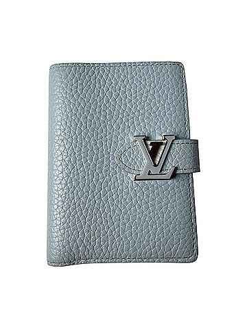 Louis Vuitton Louis Vuitton Vertical Compact Wallet Capucines Bi-fold M83572 IC Women's (view 1)