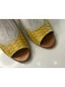 John Fluevog Yellow Heels Size 9 - photo 9
