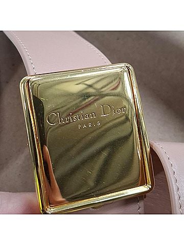 Christian Dior Dior Micro 30 Montaigne Flap Bag in Pink Calfskin Leather (view 2)