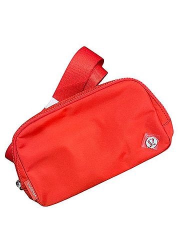 Lululemon Athletica Everywhere Belt Bag Belt Bag (view 2)