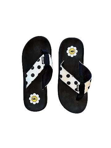 Rocket Dog Flip Flops (view 1)