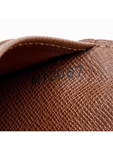 Louis Vuitton Louis Vuitton Monogram Canvas Eugenie Wallet (view 2)