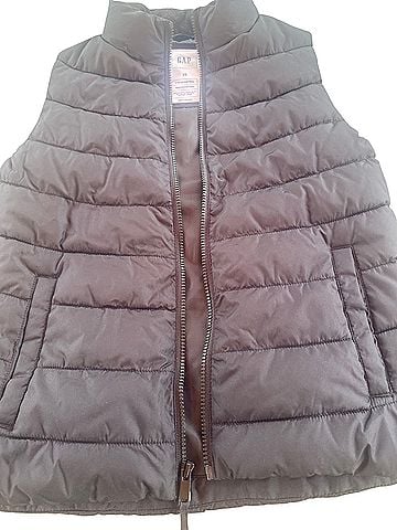 Gap Vest (view 1)