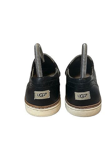 Ugg Fierce Wingtip Flats (view 2)