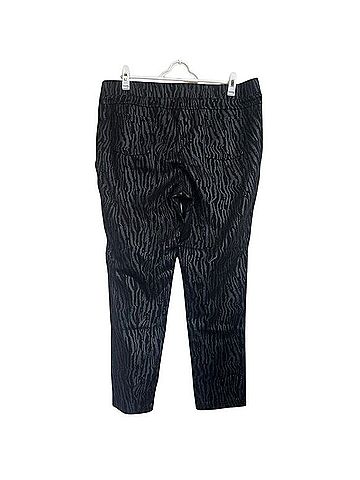 Soft Surroundings Super Stretch Pull-On Ankle Pants Casual Pants (view 2)