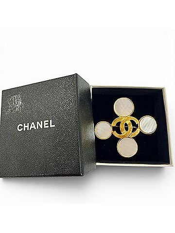 Chanel CHANEL Vintage 95A Coco Mark Shell Brooch, Gold, Made in France, Women's, with Box. (view 2)