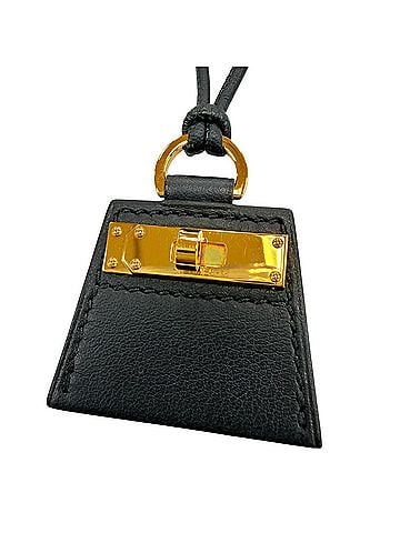 Hermès HERMES MONPETIT KELLY PM Gold Hardware Leather Necklace, Black, Made in France, Women's, with Box and Dust Bag. (view 1)