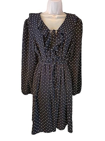 Xhilaration Casual Dress (view 1)