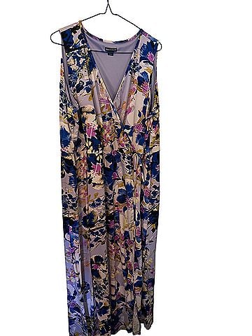 Nina Leonard Cocktail Dress (view 1)