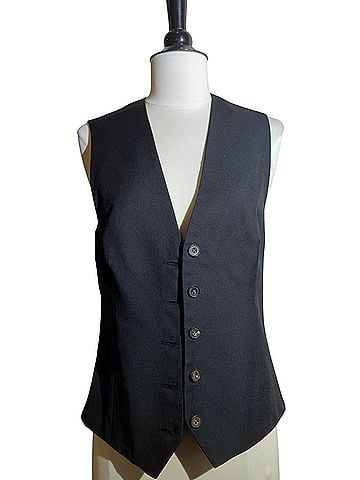 Alba Vest (view 1)
