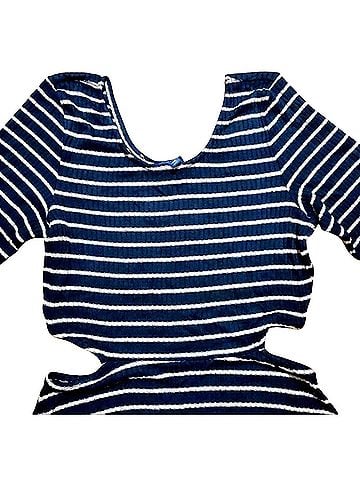 American Eagle Outfitters Dress Casual Dress (view 2)