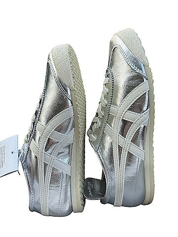 Onitsuka Tiger Sneakers (view 1)