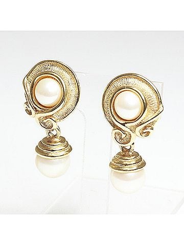 Christian Dior Christian Dior faux pearl earrings, metal, gold color, clip-on style. (view 1)