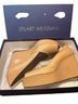 Stuart Weitzman Tan Heels Size 7 - photo 2
