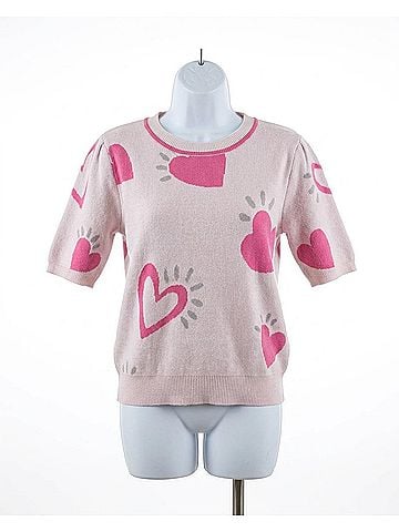 Fate Heart Short Sleeve Sweater Top in Pink (view 1)