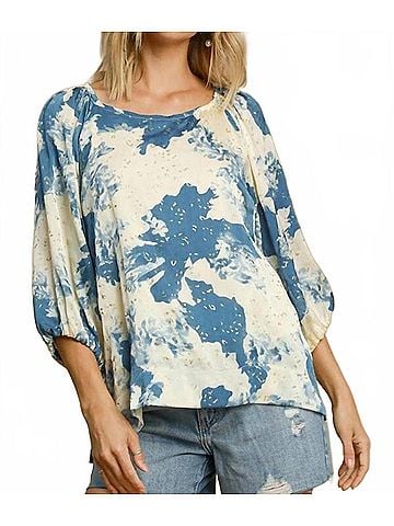 Umgee Abstract Print Top in Blue Metallic (view 2)