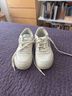 Reebok White Gray Sneakers Size 6 - photo 3